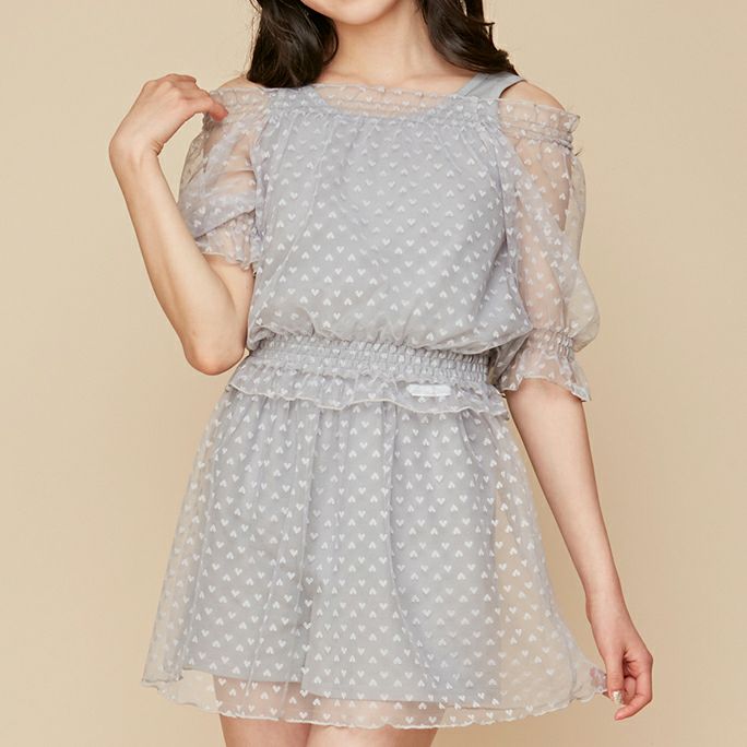 今季現行品　TELA　テラ　ギャザーブラウス　グレー　美品✴︎IENA シアードットジャカード・ギャザーブラウス/40代50代からの